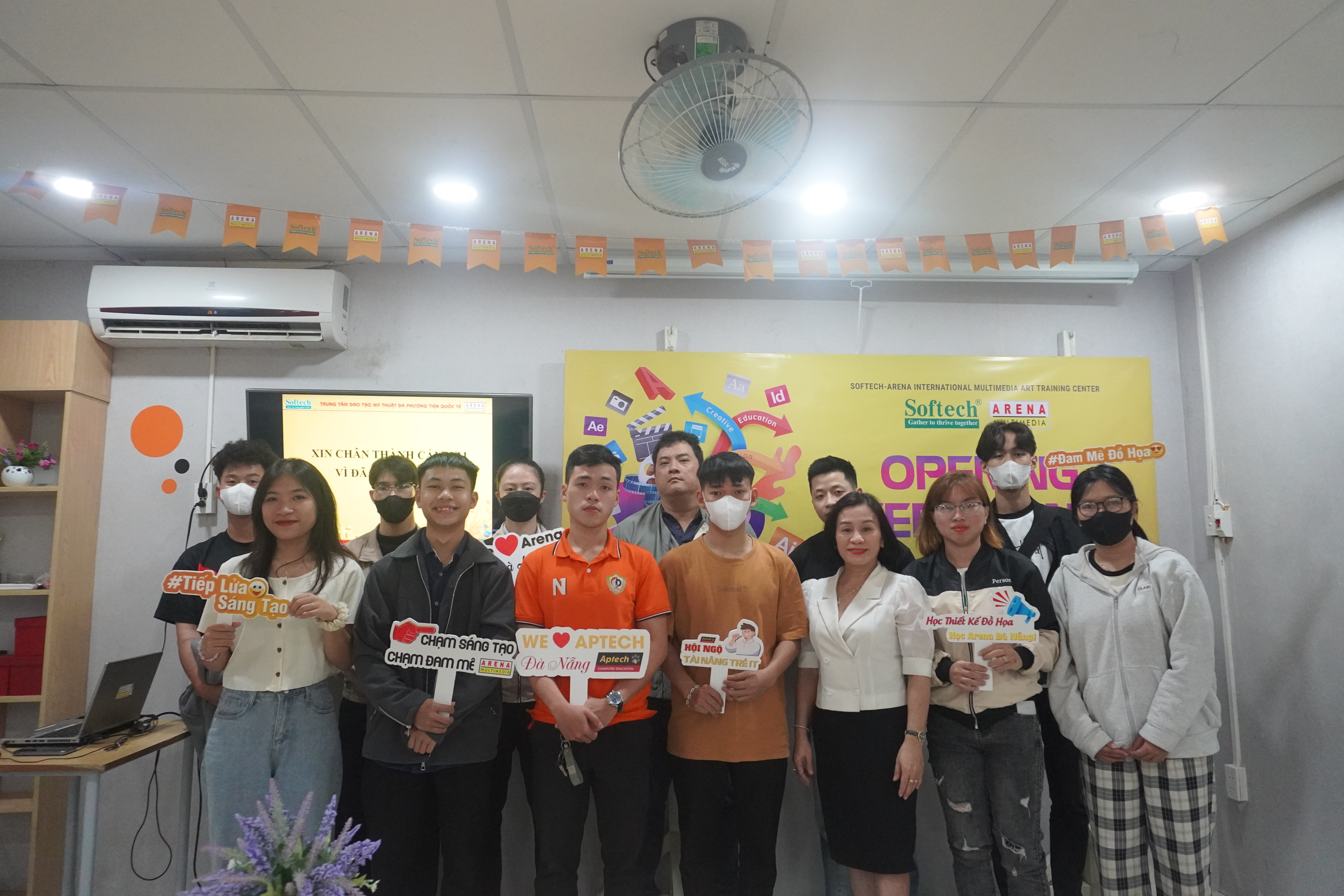 khai-giang-khoa-my-thuat-da-phuong-tien-quoc-te-batch-99